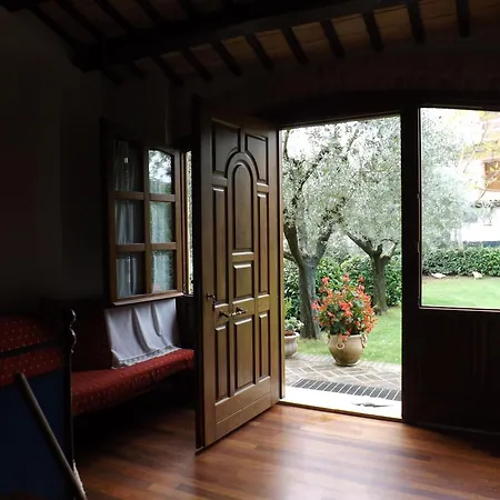 Pensionat San Giovanni Ad Insulam Isola del Gran Sasso dʼItalia