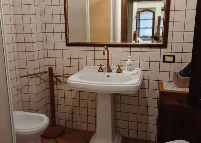 San Giovanni Ad Insulam 3*