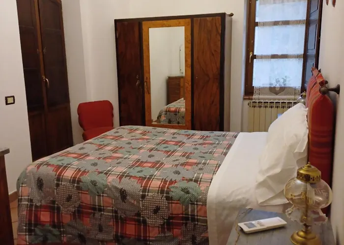 Pensionat San Giovanni Ad Insulam Isola del Gran Sasso dʼItalia